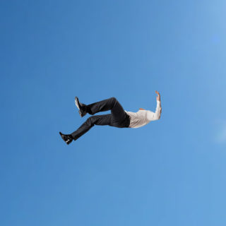 Μια παραίτηση είναι λίγη