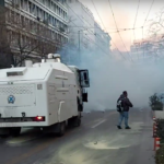 Σφοδρή καταστολή στη συγκέντρωση αλληλεγγύης για τον Δ. Κουφοντίνα στα Προπύλαια [ΒΙΝΤΕΟ]