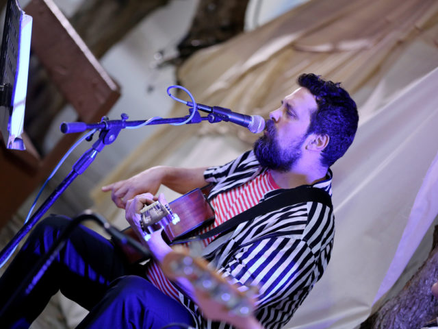 Ο Σπύρος Γραμμένος καταγγέλει σεξουαλική κακοποίηση στα 13 του χρόνια