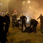 Νέα Σμύρνη: Επεισόδια στη συγκέντρωση ενάντια στην αστυνομική καταστολή [ΒΙΝΤΕΟ]