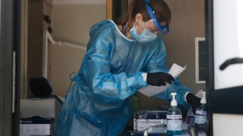 Κορωνοϊός: 2.597 νέα κρούσματα, 797 διασωληνωμένοι, 86 θάνατοι