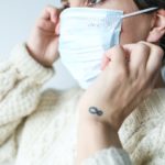 Ένας χρόνος Covid-19: Πως η πανδημία άλλαξε τα πάντα όσον αφορά την ψυχική μας υγεία