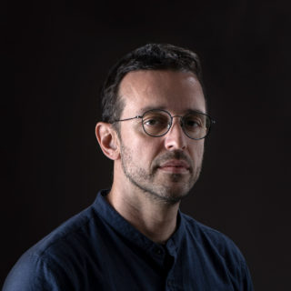 Άρης Χατζηστεφάνου: Αυτό που βιώνουμε το χαρακτηρίζω σύμπραξη δημόσιου και ιδιωτικού τομέα στη λογοκρισία