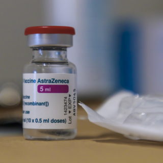 ΕΛΛΑΔΑ: Μυστήριο με θάνατο γυναίκας λίγο μετά τον εμβολιασμό της στο Ίλιον