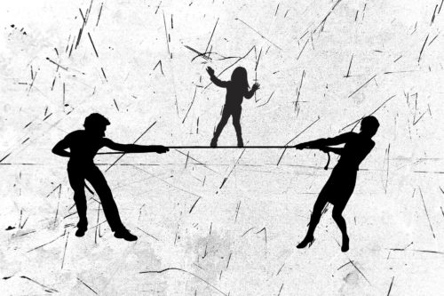 Ψηφίστηκε. Κόντρα σε κάθε λογική. Κόντρα σε κάθε καταγγελία.