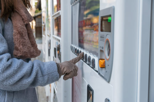 Ιαπωνία-Covid: Τα τεστ κορωνοϊού πωλούνται πια και σε αυτόματους πωλητές