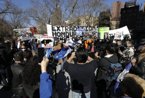 Ονδούρα: Άμεση παραίτηση του προέδρου απαιτούν πάνω από 30 οργανώσεις