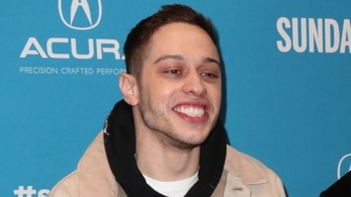 Ο Πιτ Ντέιβιντσον θα υποδυθεί τον θρύλο της πανκ ροκ, Τζόι Ραμόν, στο «I Slept With Joey Ramone»