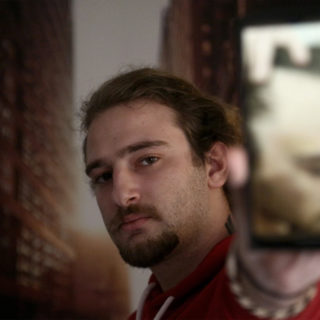 Άρης Π.: «Πετάμε το γάντι σε μια δημοκρατία να μας πει ποια είναι η γνώμη της για τα βασανιστήρια»