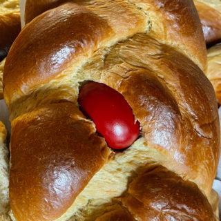 Τα καλύτερα πολίτικα τσουρέκια της Αθήνας