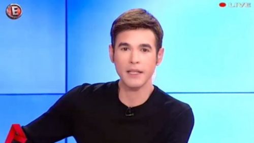 Μένιος Φουρθιώτης: Έκρηξη έξω από το σπίτι του