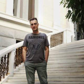 Κύριε Χαραλαμπίδη, «το ΕΑΜ μας έσωσε από την πείνα»;