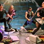 Μήπως θέλετε κι εσείς συλλεκτικά αγαλματάκια των Metallica, ύψους 21 πόντων;