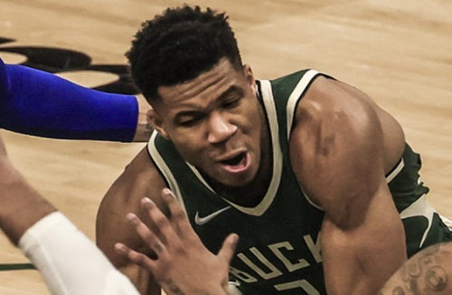 «Φρένο» έβαλε ο Greek Freak στο Χιούστον