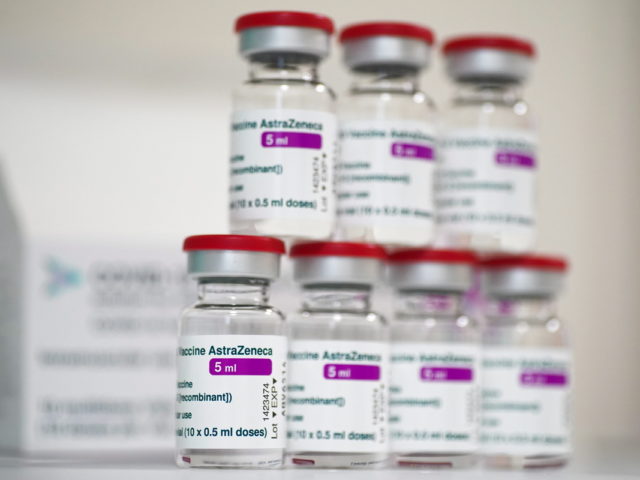 Ξεκίνησε η εξέταση της προσφυγής της Κομισιόν εναντίον της φαρμακοβιομηχανίας AstraZeneca