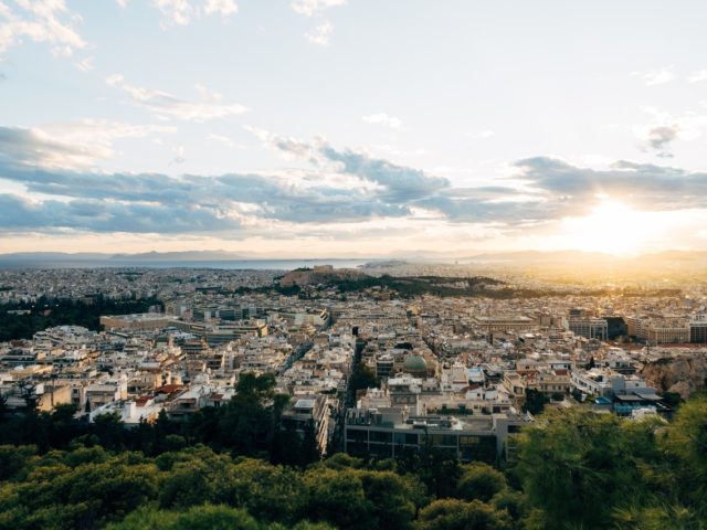 Ελεύθερες οι διαδημοτικές μετακινήσεις από αύριο Πέμπτη 29 Απριλίου