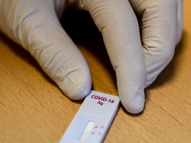 Δωρεάν διάθεση δύο self test για έλεγχο μετά τις διακοπές – Ποιοι τα δικαιούνται