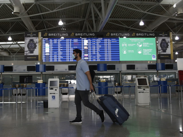 Νέα ΝΟΤΑΜ για πτήσεις εσωτερικού – Όσα ισχύουν για πιστοποιητικά εμβολιασμού και νόσησης