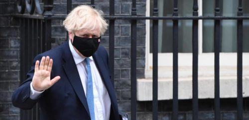 Μπόρις Τζόνσον: Όχι διακοπές στις «πορτοκαλί» χώρες