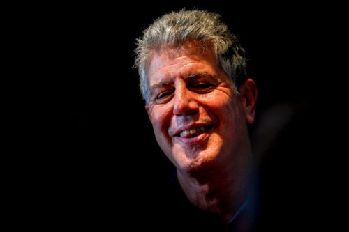 Άντονι Μπουρντέν: Τον Ιούλιο στις αίθουσες το ντοκιμαντέρ για τον θρύλο της μαγειρικής τέχνης