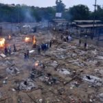 Ινδία: Πάνω από 390.000 κρούσματα, νέο τραγικό ρεκόρ 3.689 θανάτων