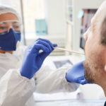 Οι ασθενείς Covid-19 με νευρολογικά συμπτώματα έχουν εξαπλάσια πιθανότητα να πεθάνουν