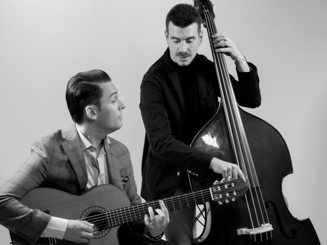 Διονύσης Πολυγένης και Κίμων Καρούτζος: «DIG!»