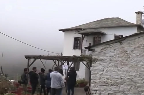 Διπλή δολοφονία στη Μακρινίτσα: Εισαγγελική πρόταση να δοθεί η επιμέλεια του παιδιού στους παππούδες