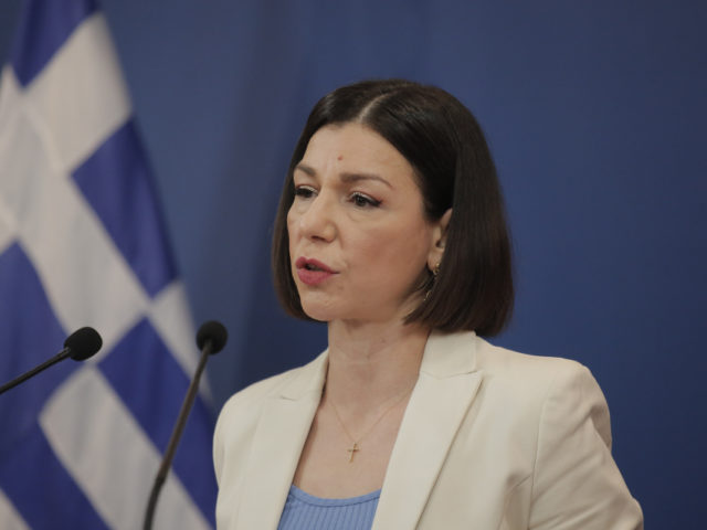 Από τις 15 Μαϊου θα επιτρέπονται οι υπερτοπικές ανακοίνωσε η Α. Πελώνη