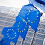 Η Κομισιόν αυστηροποιεί τους κανόνες για τις θεωρήσεις εισόδου Ρώσων υπηκόων στην ΕΕ