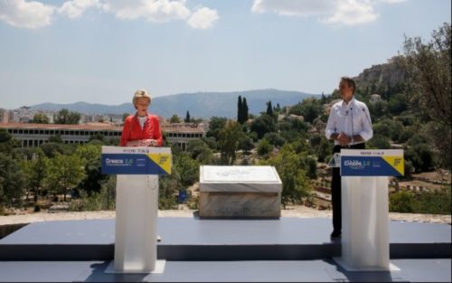 «Εδώ, αγαπητή Ούρσουλα, ήταν η έδρα της Βουλής των Πεντακοσίων», σήμερα όμως τι είναι κ. Μητσοτάκη, το «Ελλάδα 2.0»;