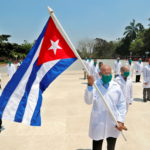 Η Κούβα προσφέρει στις φτωχές χώρες τα εμβόλια που παράγει χωρίς πατέντες