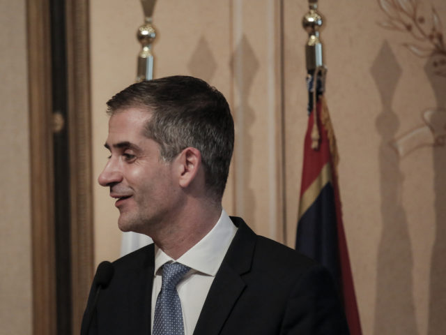 Έως το τέλος του έτους θα αρχίσουν τα μόνιμα έργα στην Πανεπιστημίου υπόσχεται ο Μπακογιάννης