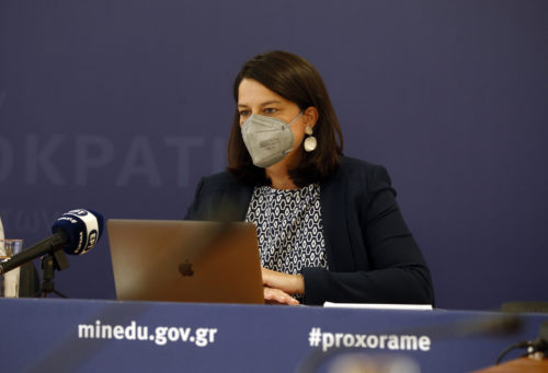 Κεραμέως: «Θα υπάρχει εμβολιαστικό κέντρο σε κάθε πανεπιστήμιο» [ΒΙΝΤΕΟ]