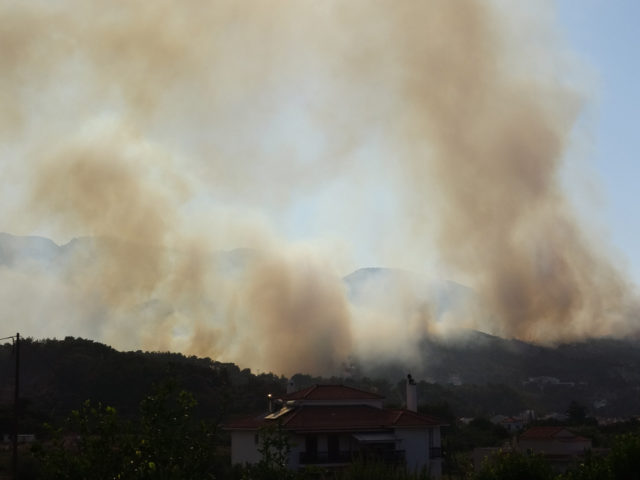 Σάμος: Εμπρησμό καταγγέλλει ο δήμαρχος του νησιού
