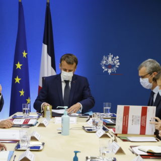 Γαλλία: Ο Μακρόν συγκαλεί έκτακτη υπουργική σύνοδο για την υπόθεση κατασκοπείας Pegasus