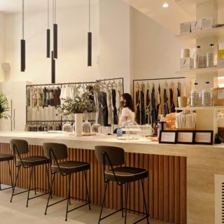 Στο The Makers θα φας αφράτη βάφλα και θα ψωνίσεις τις πιο stylish ποδιές