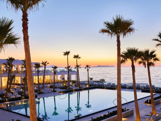 Διακοπές σε ένα από τα πιο ιστορικά ξενοδοχεία της Κρήτης