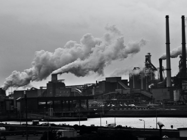 Διεθνής Οργανισμός Ενέργειας: Τα σχέδια ανάκαμψης από την πανδημία θα αυξήσουν σε επίπεδο ρεκόρ τις εκπομπές διοξειδίου του άνθρακα