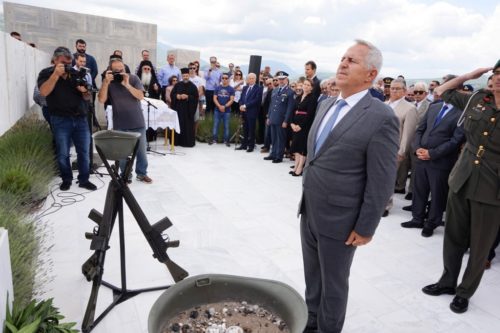 Πρωτόγνωρη ανατροπή στον ανασχηματισμό – Ο Αποστολάκης δεν αποδέχεται την πρόταση Μητσοτάκη