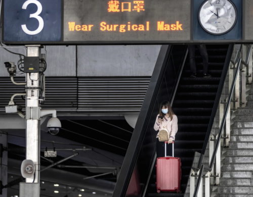 Η Κίνα περιορίζει τις μετακινήσεις των πολιτών της στο εξωτερικό