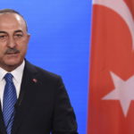 Τσαβούσογλου: «Η Τουρκία δεν μπορεί να αναλάβει το βάρος ενός νέου μεταναστευτικού κύματος»