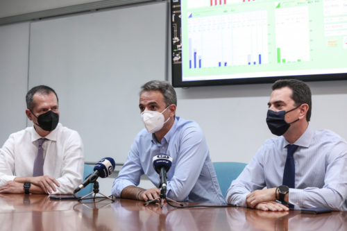 Μητσοτάκης: Αντιμετωπίζουμε τον χειρότερο καύσωνα από το 1987 ﻿