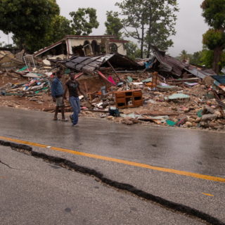 Σεισμός στην Αϊτή: Τους 2.189 έφθασαν οι νεκροί