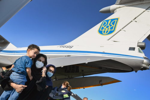 Αφγανιστάν: Χιλιάδες εξακολουθούν να περιμένουν να φύγουν για τη Γερμανία