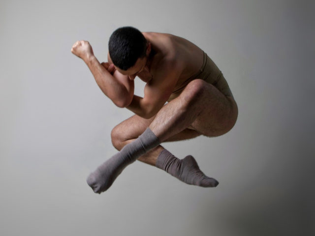 Ο Στέφανος Δημουλάς ζει για το ανέλπιστο ακόμη κι όταν κάνει πιρουέτες στο Royal Opera House