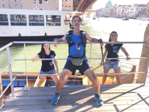 Κλιματική Οδύσσεια: Η Βενετία υποδέχεται τον ηθοποιό και υπερμαραθωνοδρόμο Άγη Εμμανουήλ για το κλίμα