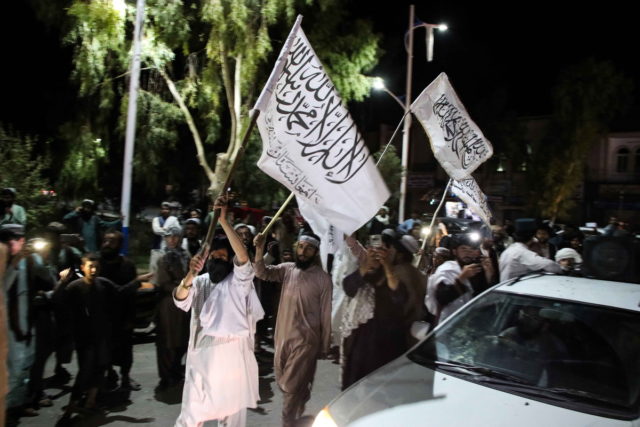 Η Ευρωπαϊκή Ένωση θα συνεργαστεί με τους Ταλιμπάν, αλλά «δεν θα αναγνωρίσει την νέα κυβέρνηση»