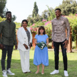 «Πάντα ήμασταν Έλληνες»: Η ΠτΔ υποδέχτηκε στο Προεδρικό Μέγαρο τον Γιάννη Αντετοκούνμπο μαζί με την μητέρα και τον μικρότερο αδερφό του Άλεξ