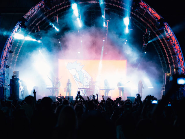 Πιάστηκε η μέση μου από το καθισιό και όχι από τον χορό